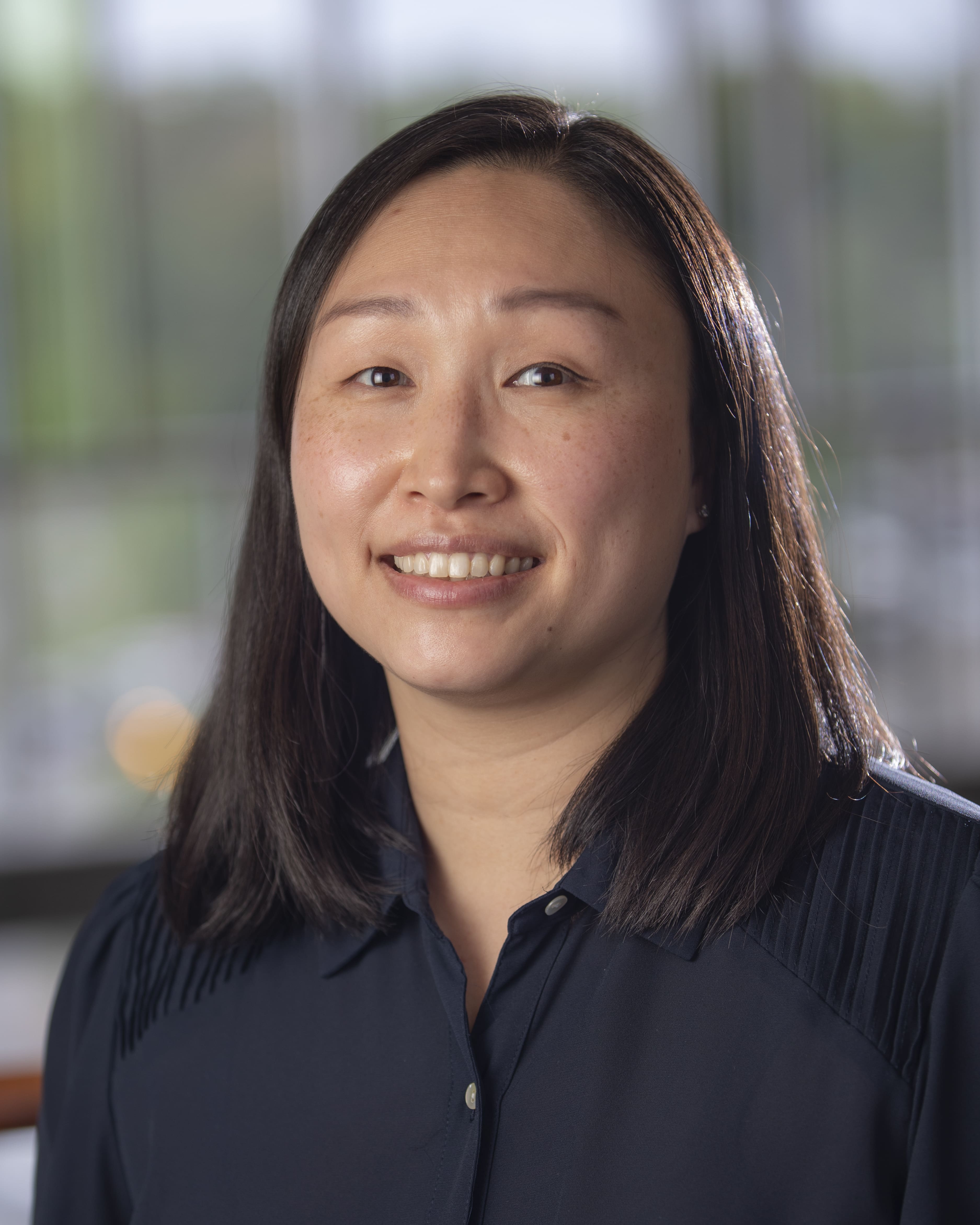 medical oncologist dr. dongyoun lee